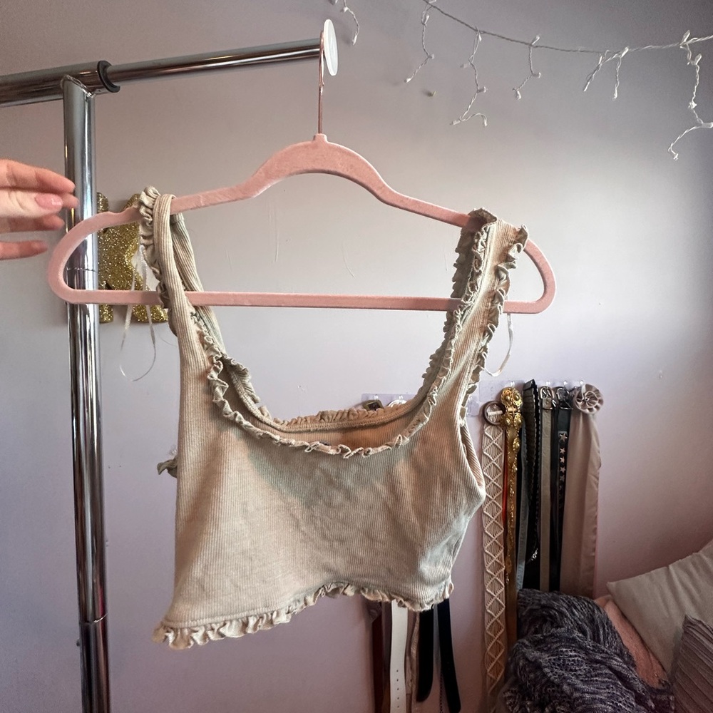 Zara Cream Ruffle Detail Top - Picture 4 of 6